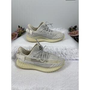 adidas Yeezy Boost 350 V2 Sneakers Women's Size 6.5 Gray Lundmark Resort Wear